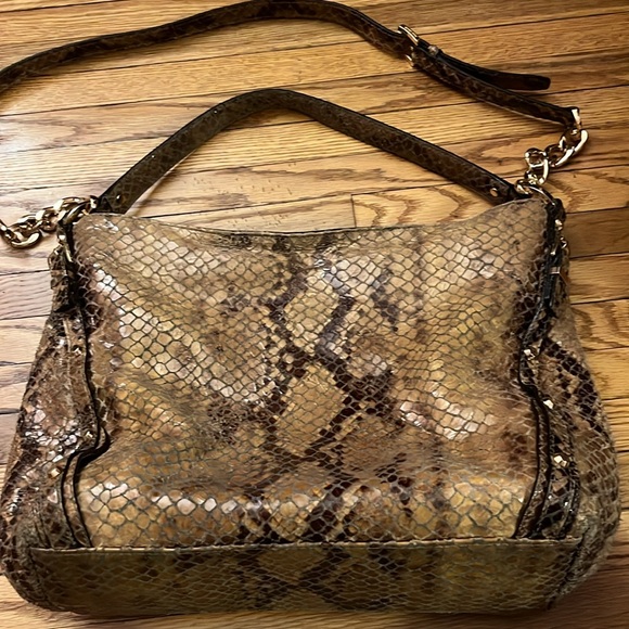 Women’s Michael Kors Limited edition snakeskin brown and gold shoulder bag - Picture 3 of 10